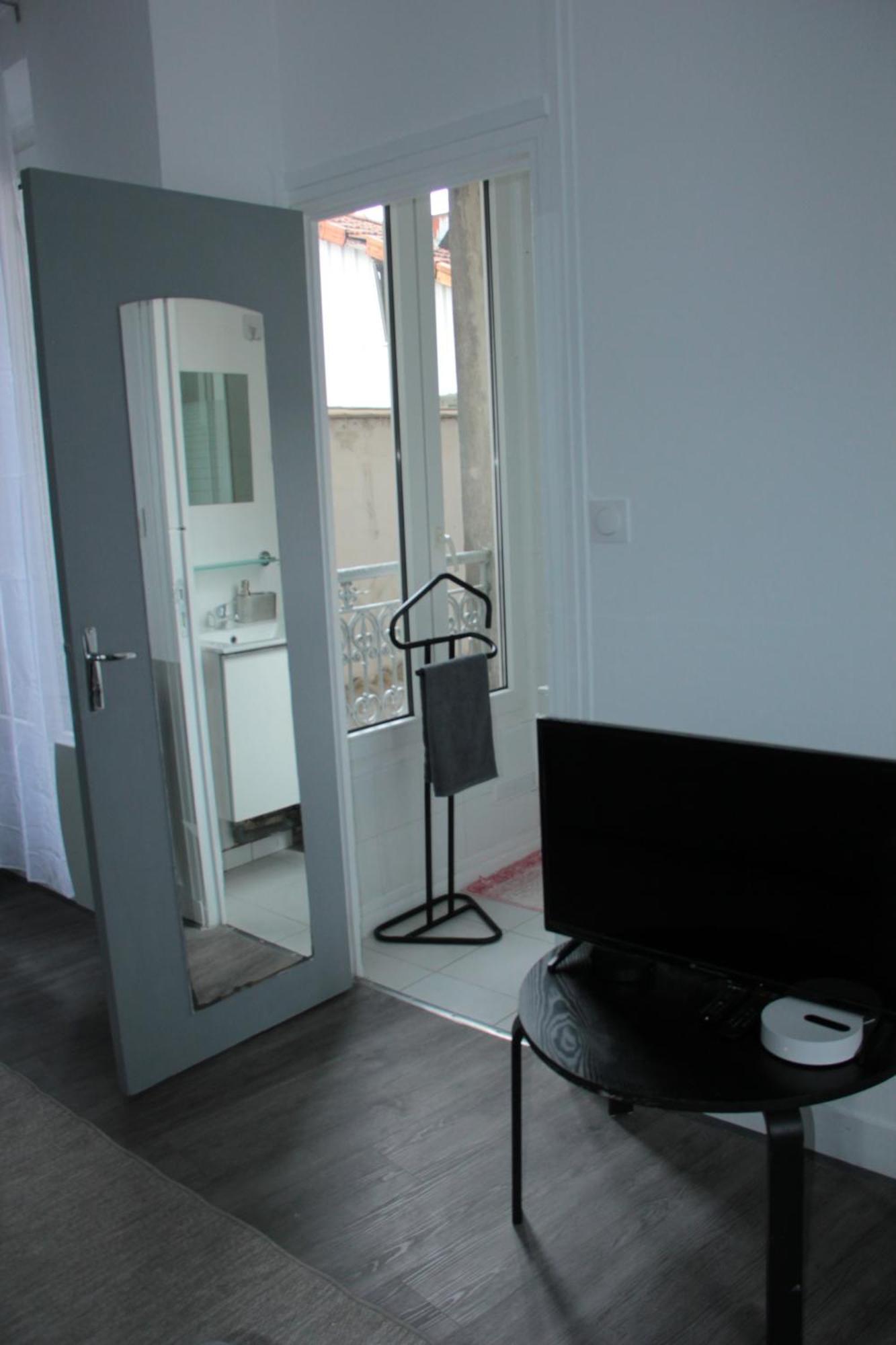 Appartement Pantin Eksteriør billede